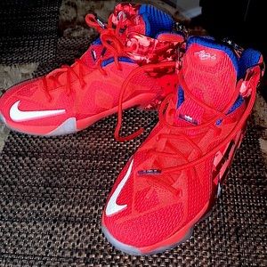 Authentic Nike Lebron XII Independence Day
